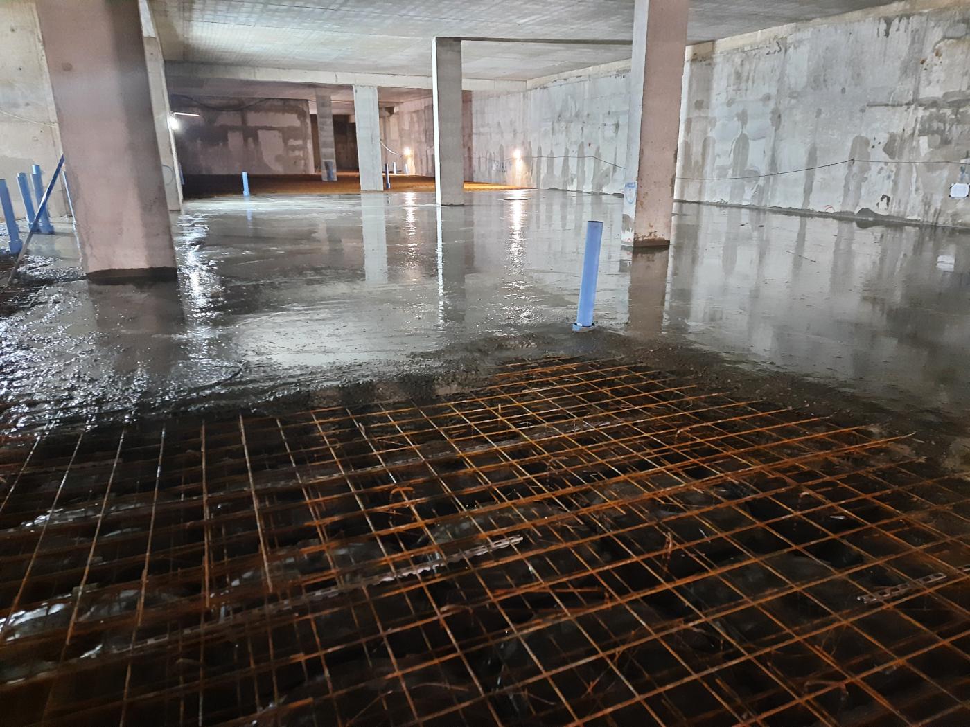 Reinforcement arranged above ABS void formwork before concrete placement