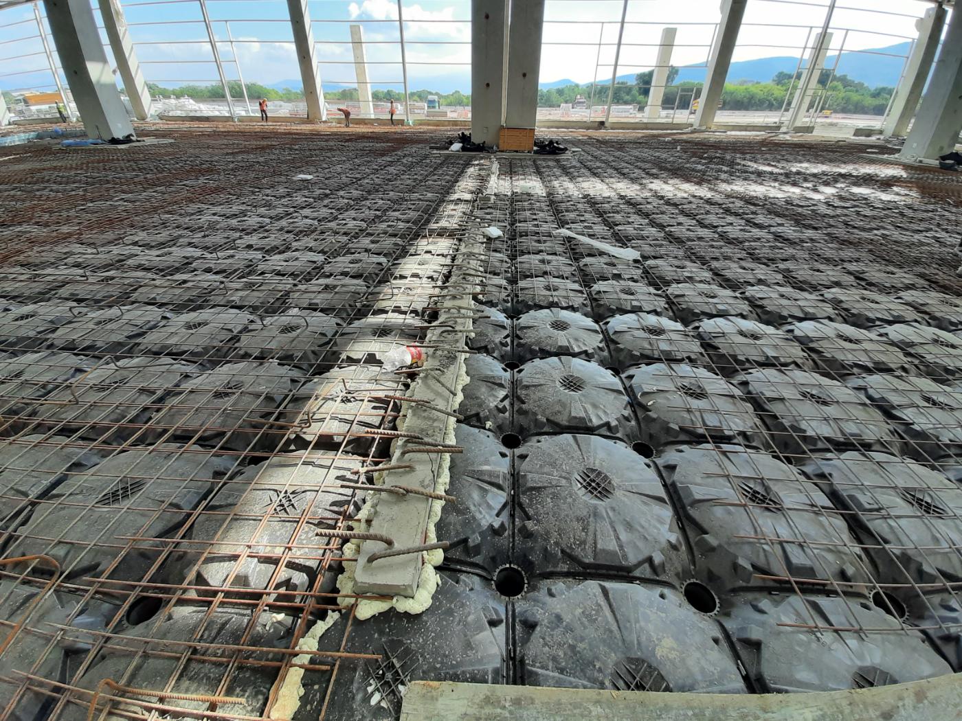 ABS void formwork layout within an enclosed reinforced concrete construction area